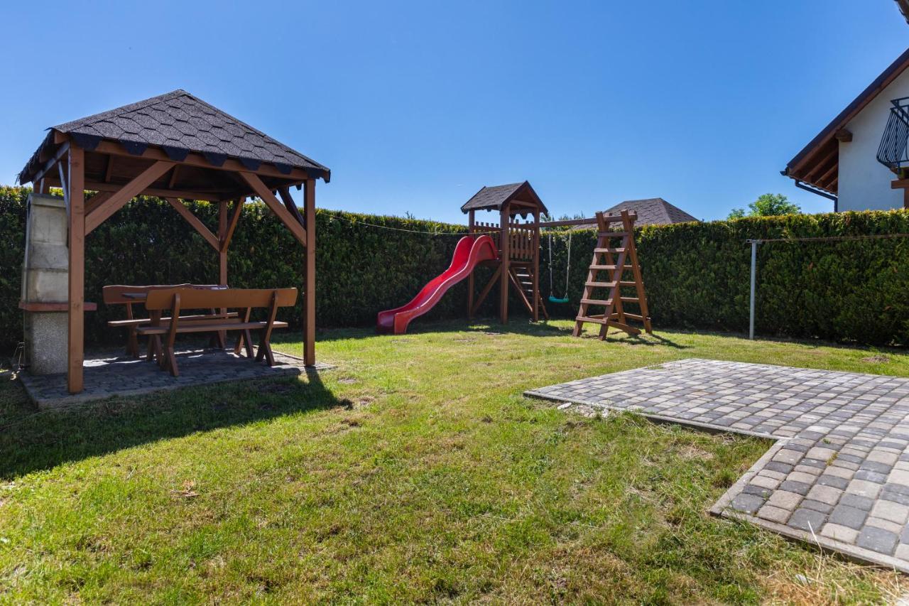 Holiday Houses Alana & Alva With Garden By Noclegi Renters Miedzywodzie Exterior photo
